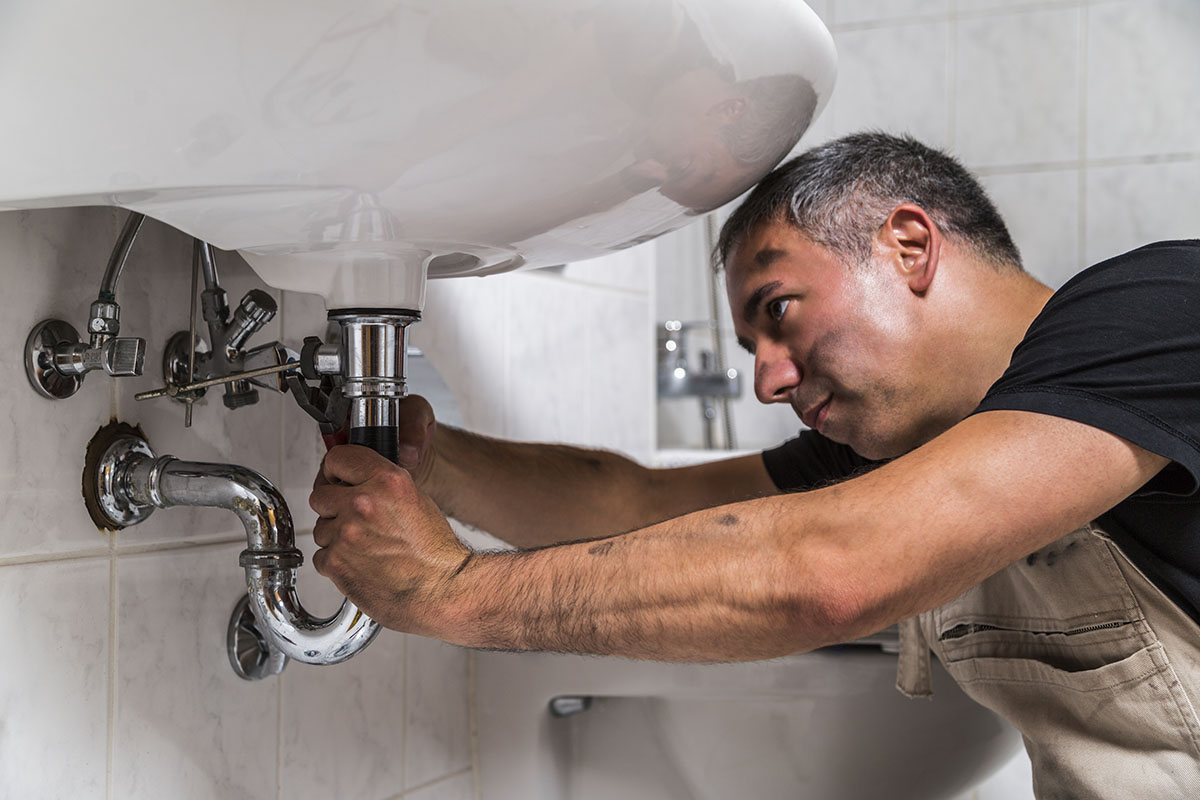 burst pipe repair London