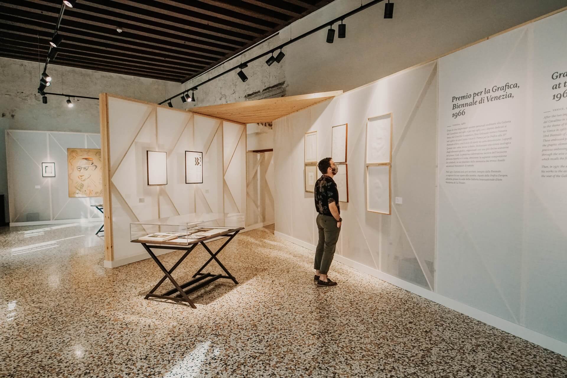 expo walls