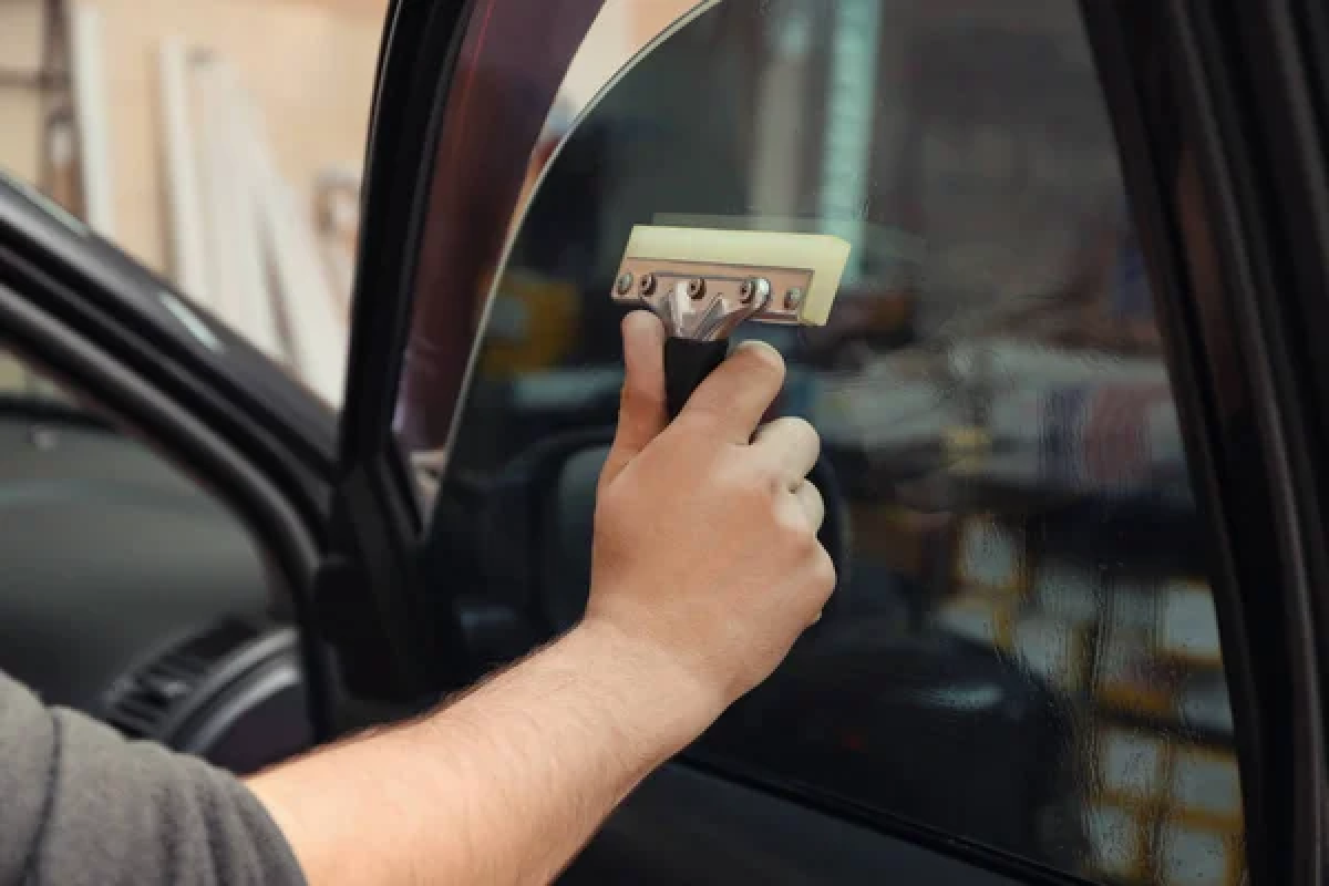 3 Incredible Skills You’ll Gain at Window Tint School