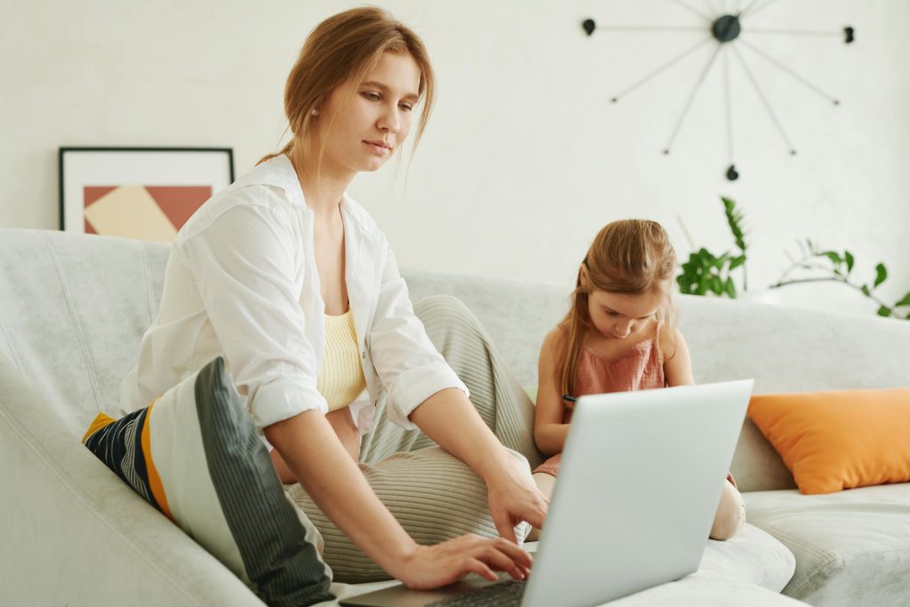 Side hustles for single parents